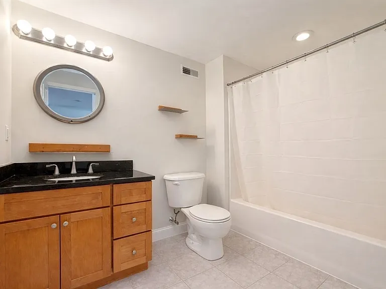 10 Kearney Sq #407 — Photo 9