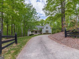 322 Crooked Tree Dr, Dawsonville, GA 30534