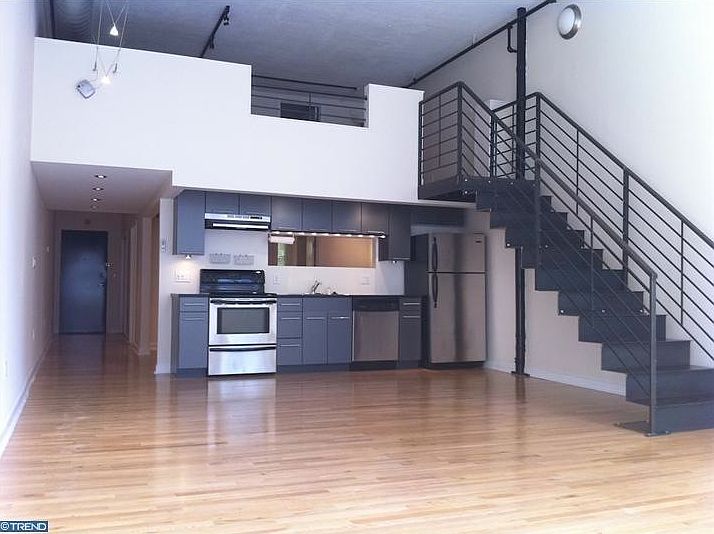 Living Room/Kitchen