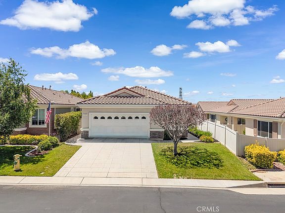 3rd image of 1187 Wisteria Way