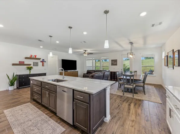 636 Martingale St, Georgetown, TX 78633