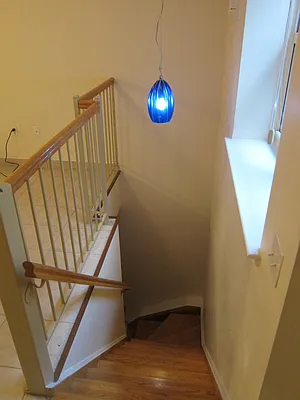 Rented by Realty 2000 Corp | media 6