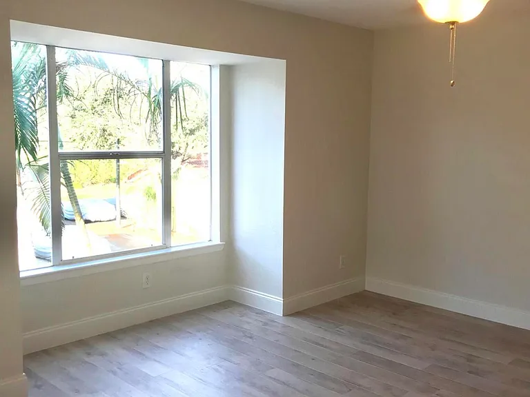 1780 Palm Cove Blvd #6 — Photo 6