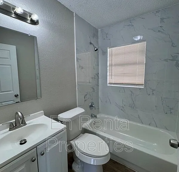 716 W Broadus Ave — Photo 9