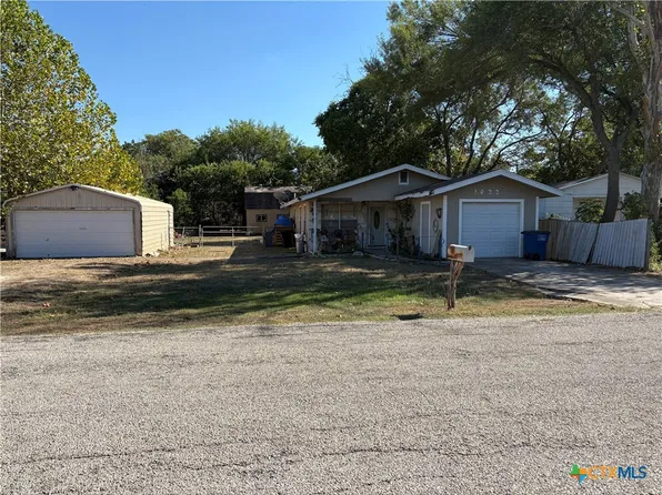 1022 Plateau Rdg, Canyon Lake, TX 78132