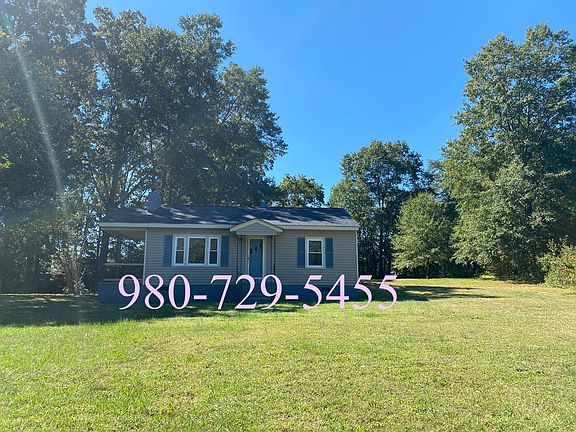 3rd image of 311 Briarwood Dr