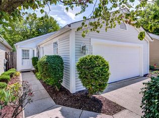 17707 Oxford Oval #5, Strongsville, OH 44136