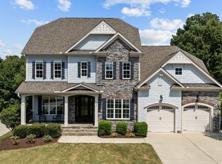 320 Springtree Cir, Fuquay Varina, NC 27526