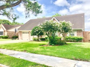10739 Sagewind Dr, Houston, TX 77089