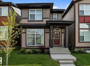 9323 226th St NW, Edmonton, AB T5T 7R5