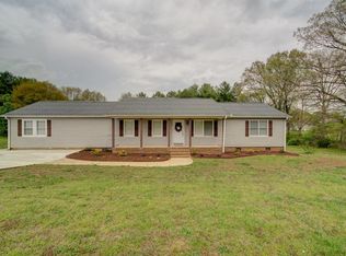 390 Casey Creek Rd, Chesnee, SC 29323