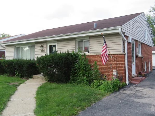 799 S Hawthorne Ave, Elmhurst, IL 60126