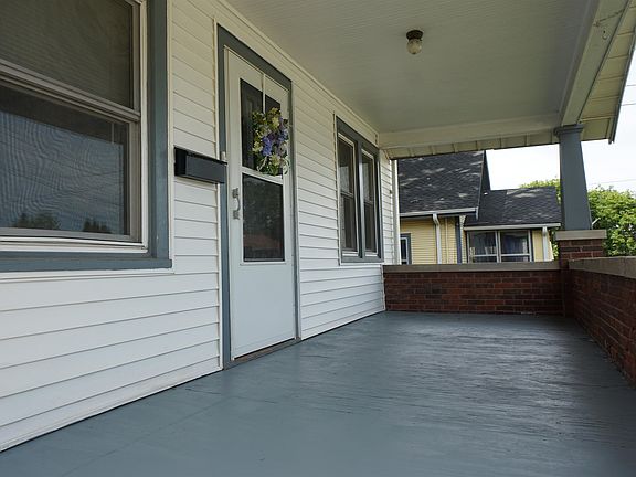 3rd image of 1211 18th St