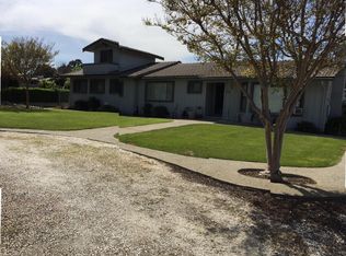 1678 Hillcrest Rd, Hollister, CA 95023
