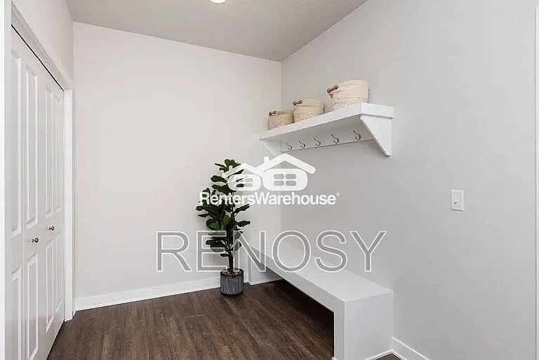 3639 NE Kara Ln — Photo 14