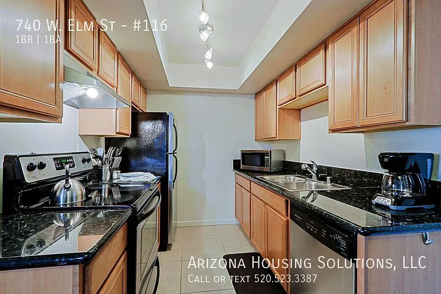 Furnished One Bedroom in trendy Melrose District — Photo 4