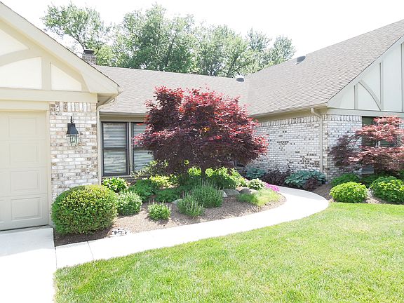 3rd image of 3859 Shagbark Ln