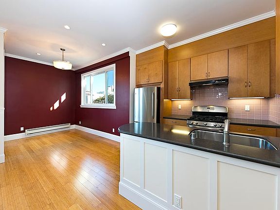 Dining/Kitchen