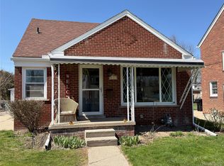 6778 Kolb Ave, Allen Park, MI 48101
