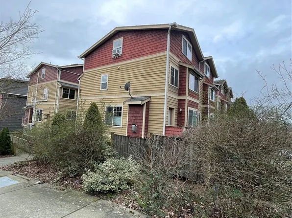 519 N 39th Street, Seattle, WA 98103