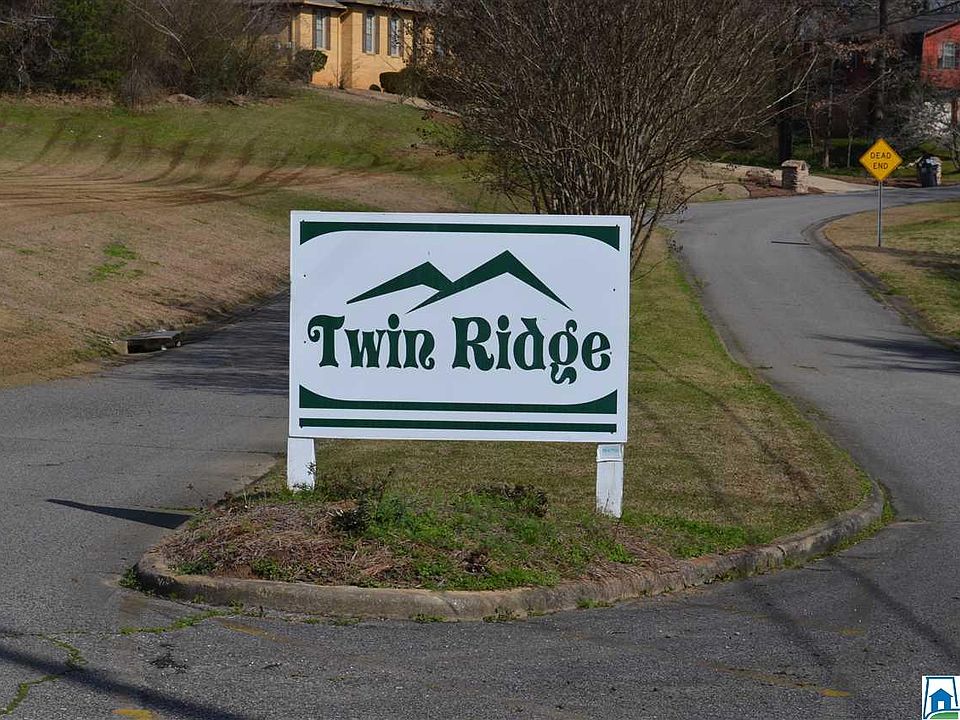 2nd image of 805 Twin Ridge Dr #36