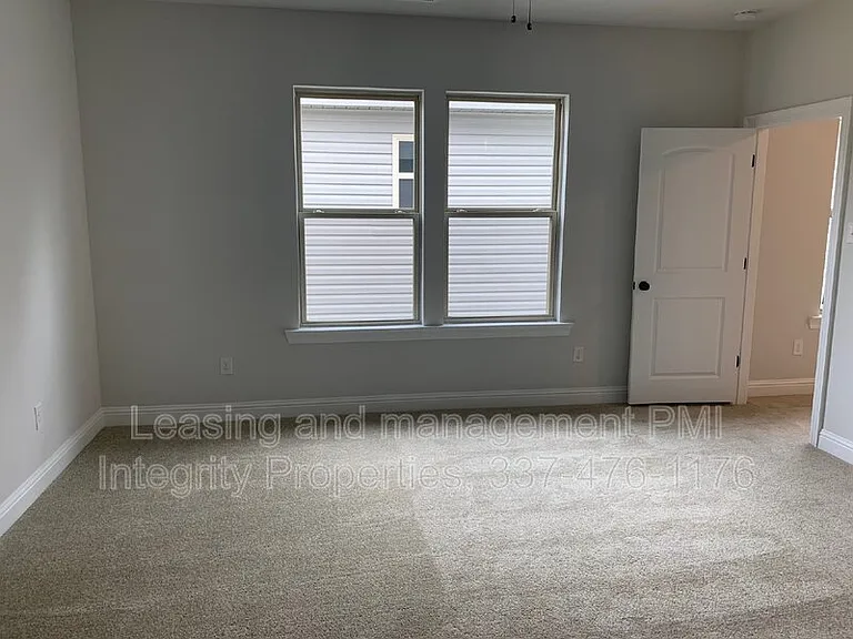 7832 Pisa Dr — Photo 16
