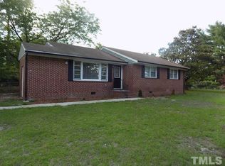3914 Glenridge Rd, Fayetteville, NC 28304