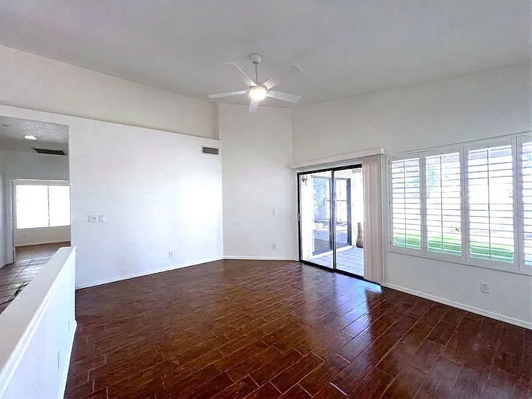 11683 N 91st Way — Photo 3