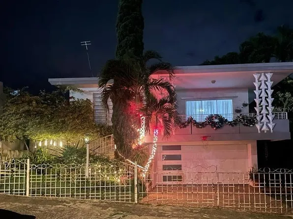 A 6 Jose J Acosta, Manati, PR 00674