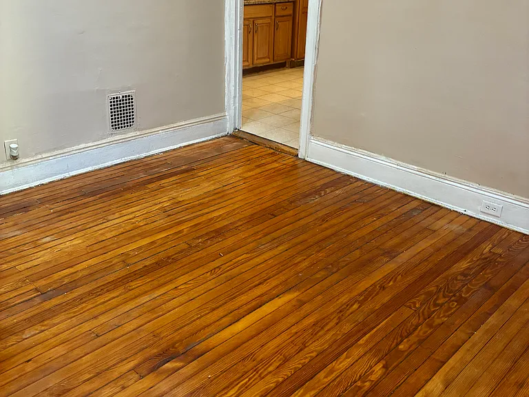 314 Pearsall Ave #1 — Photo 5