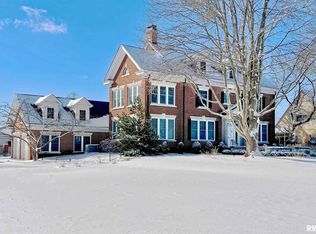 4935 N Grandview Dr, Peoria Heights, IL