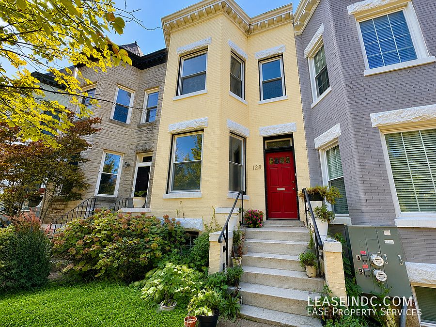 1st image of 128 Adams St NW