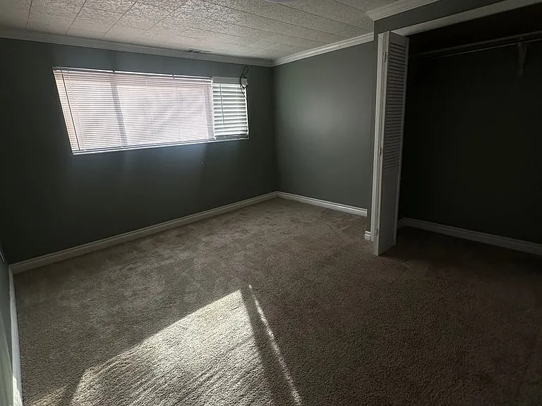 1416 W Harris Ave — Photo 23