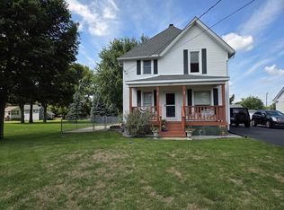 10766 3rd St, South Beloit, IL 61073