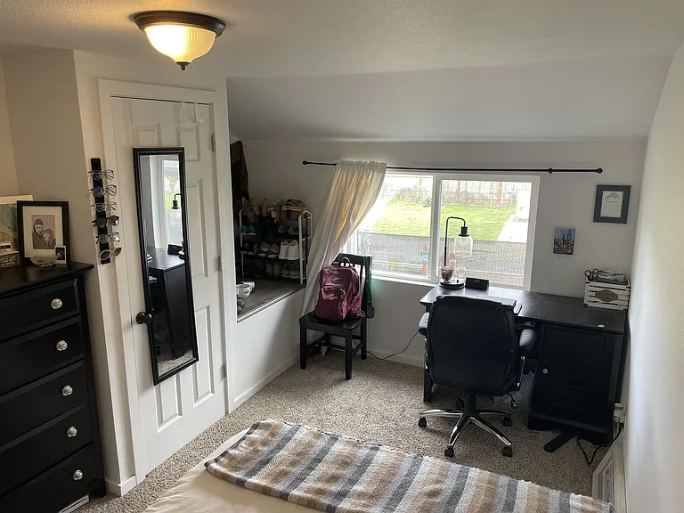 3062 Sunset Dr #B — Photo 7
