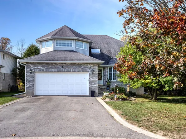 605 Fernmoor Dr, Kingston, ON K7M 8K5