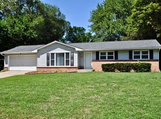 4423 Scarlet Oak Dr, Rockford, IL