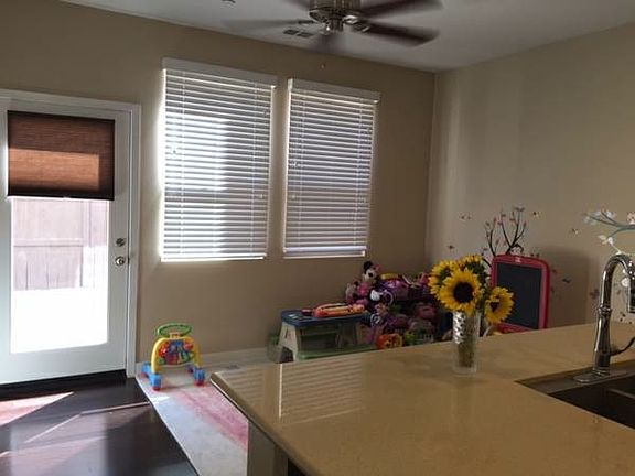 4th image of 11352 Beechnut St