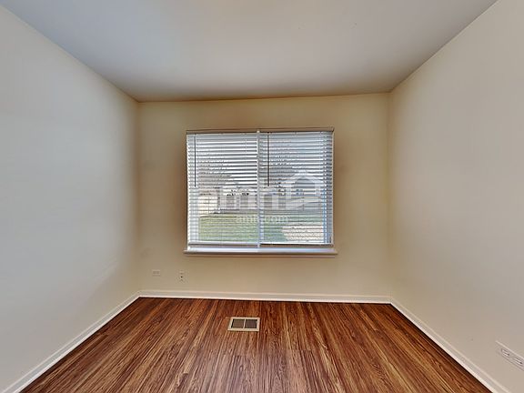 4th image of 1982 Conway Ln