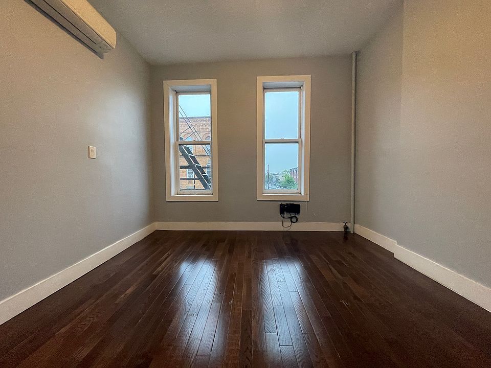 2nd image of 400 Central Ave #4E