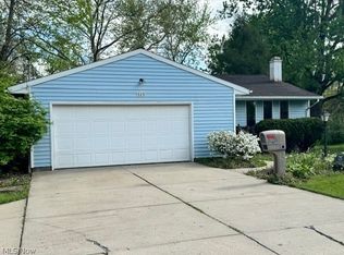 525 W Champion Ave, Warren, OH 44483