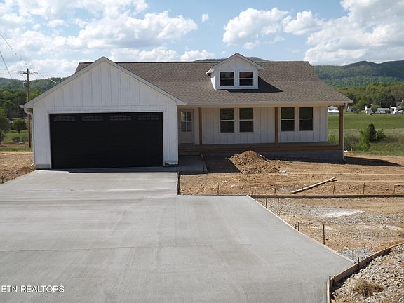 2nd image of 941 Shawanee Rd
