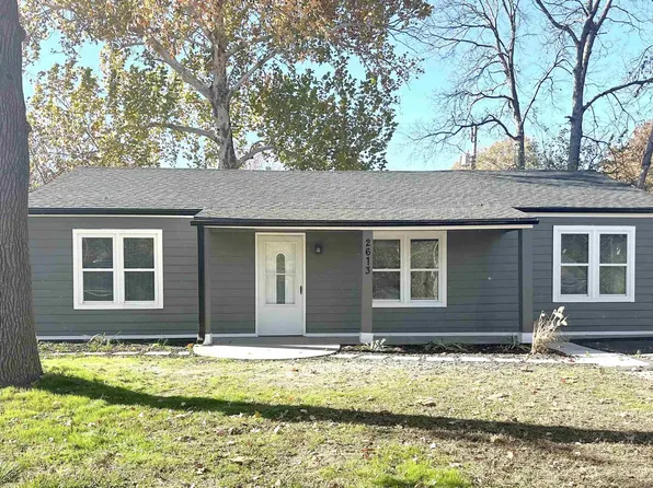 2613 SW Morningside Rd, Topeka, KS 66614