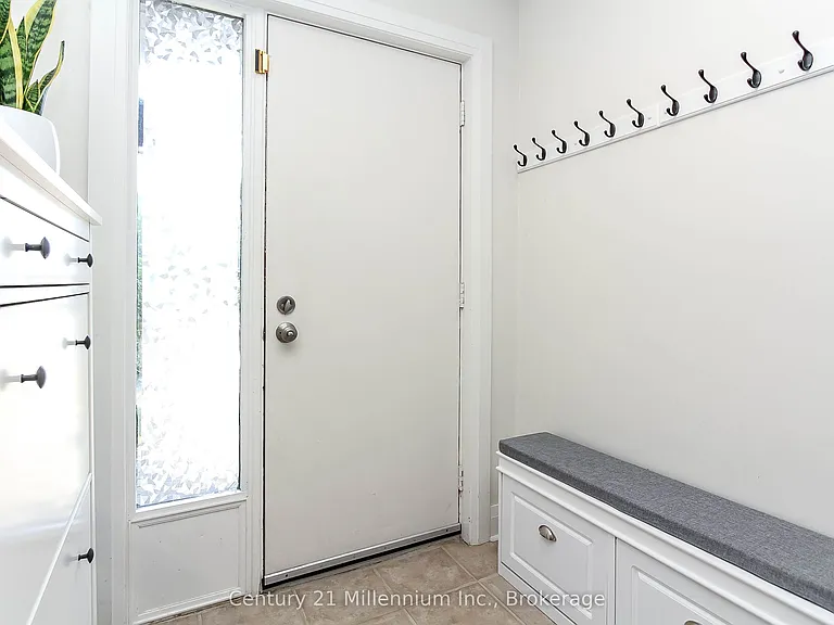 149 Fairway Cres #73 — Photo 24