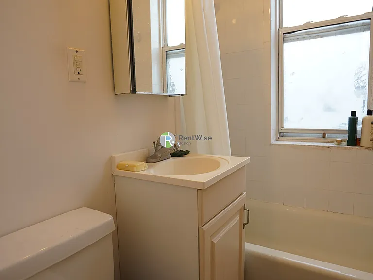 1846 Commonwealth Ave #15 — Photo 14