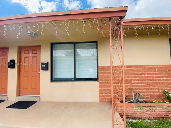 227 SW 9th St #1-2, Hallandale, FL 33009