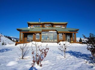 218 Rendezvous Rd, Winthrop, WA 98862