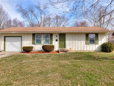 11012 E 74th St, Raytown, MO, 64133