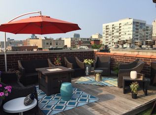 1047 W Monroe St #4TIF, Chicago, IL 60607