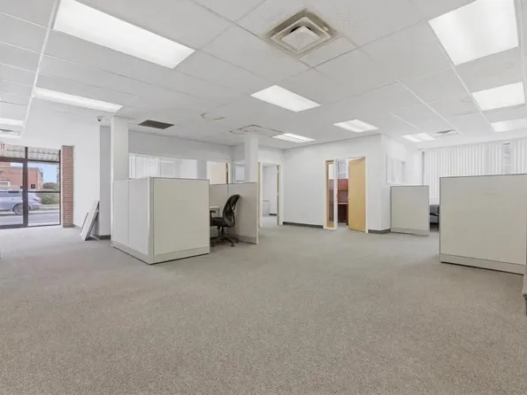 174 Green St, Melrose, MA 02176